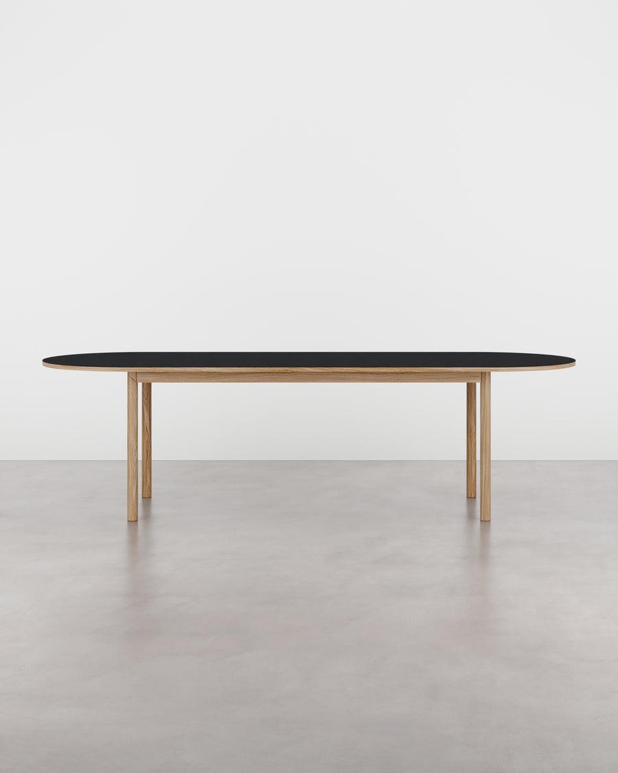 ESSENTIAL OAK PILL spisebord 256x90