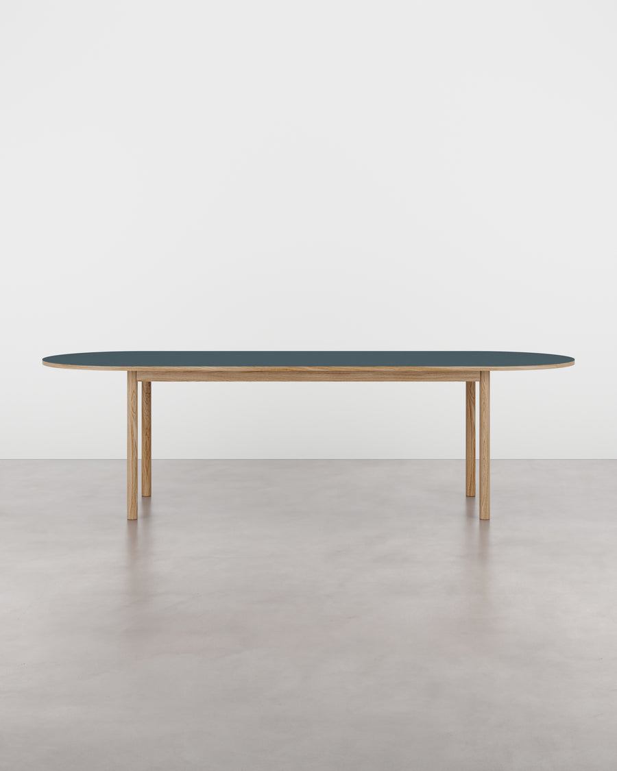 ESSENTIAL OAK PILL spisebord 256x90