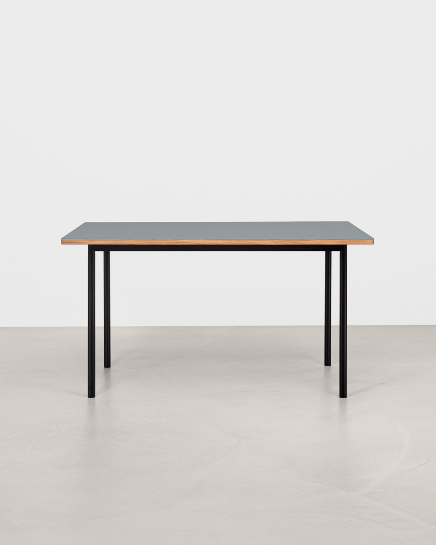 ESSENTIAL spisebord 140x90cm