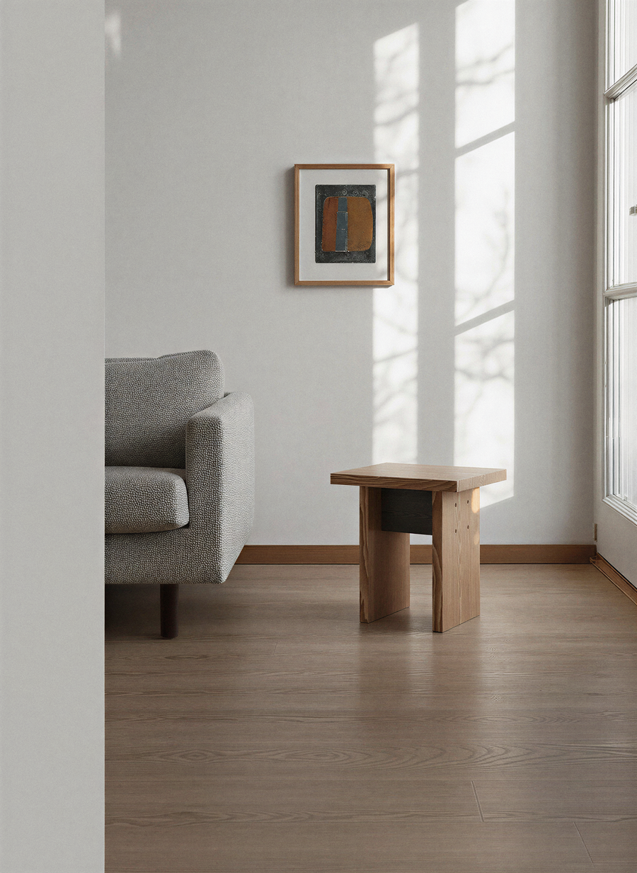 SILHOUETTE - Skammel massiv Douglasgran