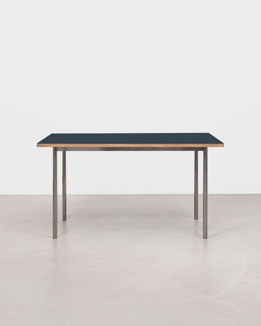 ESSENTIAL spisebord 140x90cm
